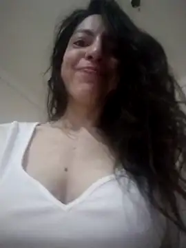 chicalunar24 online show from 06/20/26, 03:39