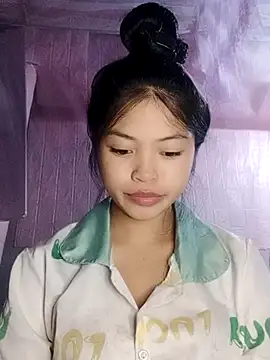 Thy00   online show from 10/26/25, 03:23