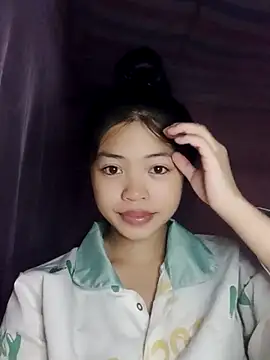 Thy00   online show from 10/31/25, 07:32