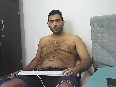 morenocabro10 online show from 11/12/25, 07:18