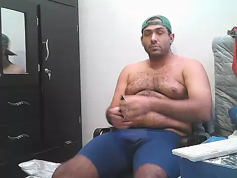 morenocabro10 online show from 10/06/25, 09:48