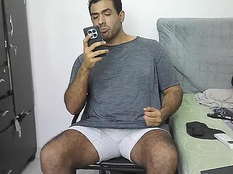 morenocabro10 online show from 03/19/26, 06:52