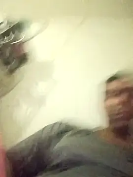 morenocabro10 online show from 03/19/26, 04:12