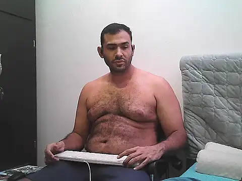 morenocabro10 online show from 10/30/25, 04:04