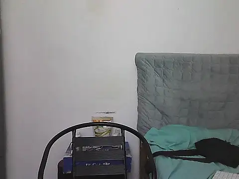 morenocabro10 online show from 02/15/26, 09:58