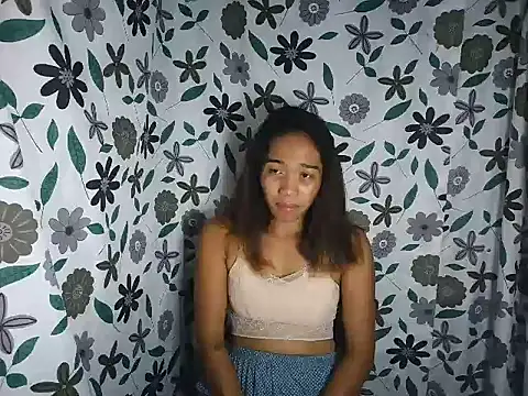 Virgen christine01 online show from 02/17/26, 08:06