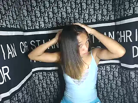 Virgen christine01 online show from 11/30/25, 11:22