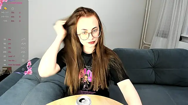 MewStella online show from 01/10/26, 03:51