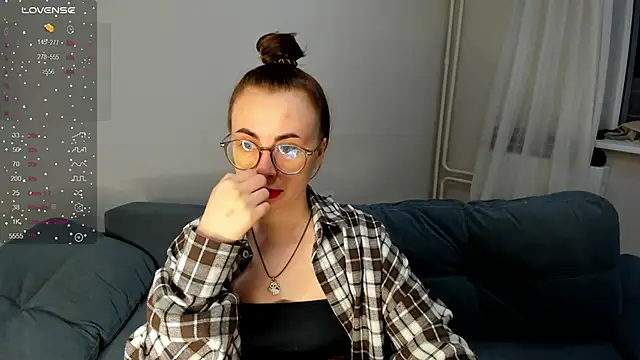 Snapshot of MewStella chatting on 03/20/26, 11:50 MewStella online show from 03/20/26, 11:50