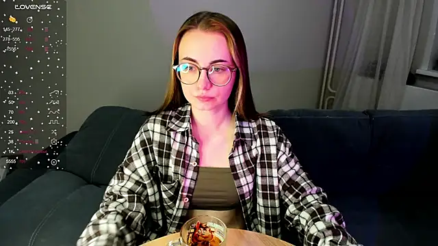 Snapshot of MewStella chatting on 11/30/25, 09:48 MewStella online show from 11/30/25, 09:48