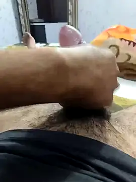 suraj-playboy online show from 03/28/26, 06:09