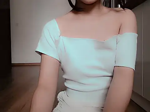 Snapshot of Tea_Mei chatting on 10/12/25, 03:41 Tea Mei online show from 10/12/25, 03:41
