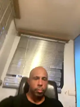 Rcarrasco15 online show from 04/14/26, 11:43