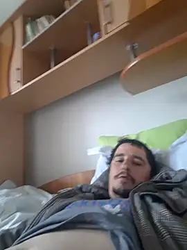 hugecock4u1990 online show from 11/10/25, 08:41