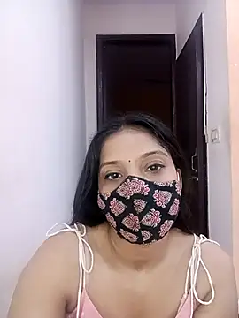 Snapshot of Cute_Rakhi8 chatting on 07/17/26, 05:15 Cute Rakhi8 online show from 07/17/26, 05:15