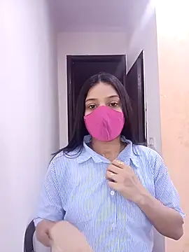 Cute Rakhi8 online show from 05/10/26, 05:44