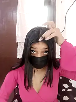 Cute Rakhi8 online show from 03/23/26, 06:46