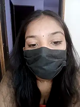 Cute Rakhi8 online show from 09/10/25, 04:44