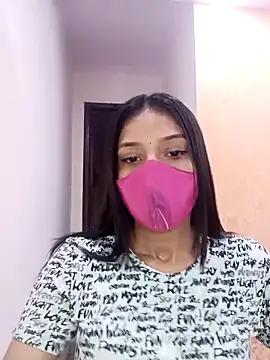 Cute Rakhi8 online show from 04/19/26, 06:03