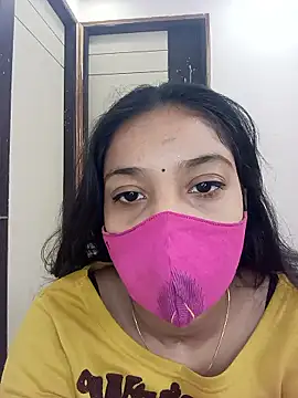 Cute Rakhi8 online show from 01/14/26, 04:49