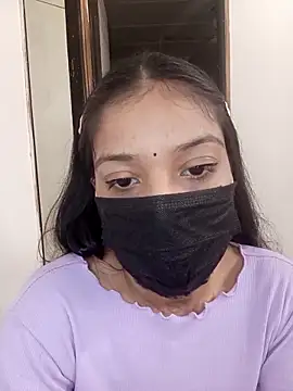 Cute Rakhi8 online show from 11/03/25, 04:28