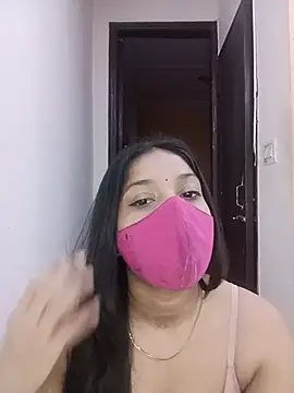 Cute Rakhi8 online show from 06/04/26, 05:34