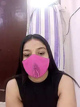 Cute Rakhi8 online show from 04/05/26, 07:37