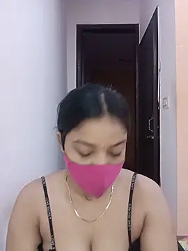 Snapshot of Cute_Rakhi8 chatting on 06/07/26, 05:01 Cute Rakhi8 online show from 06/07/26, 05:01