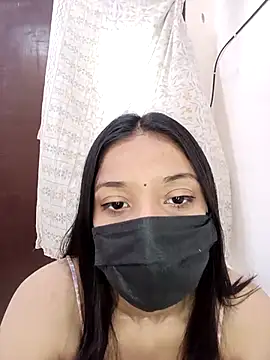 Cute Rakhi8 online show from 03/25/26, 04:45