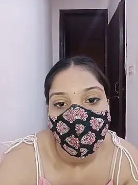 Snapshot of Cute_Rakhi8 chatting on 07/14/26, 04:28 Cute Rakhi8 online show from 07/14/26, 04:28