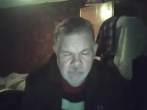 Snapshot of A1B3- chatting on 01/17/26, 04:32 A1B3- online show from 01/17/26, 04:32