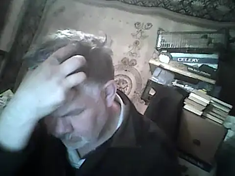 Snapshot of A1B3- chatting on 10/16/25, 04:37 A1B3- online show from 10/16/25, 04:37