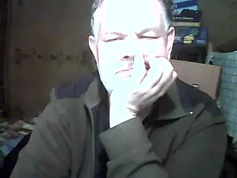 Snapshot of A1B3- chatting on 10/12/25, 04:41 A1B3- online show from 10/12/25, 04:41