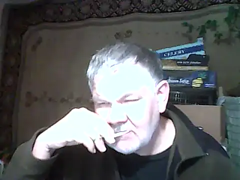 Snapshot of A1B3- chatting on 10/11/25, 03:13 A1B3- online show from 10/11/25, 03:13