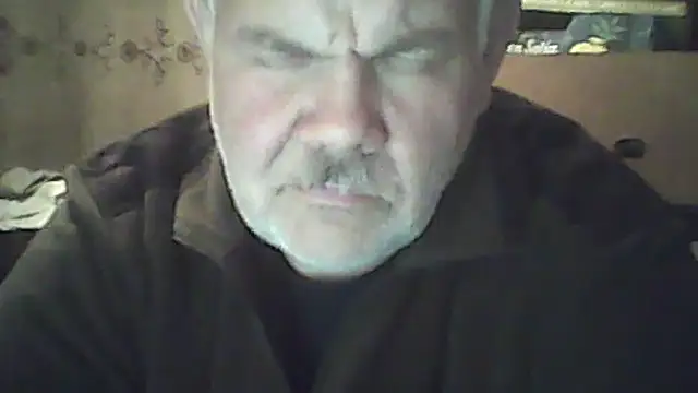 Snapshot of A1B3- chatting on 09/27/25, 04:24 A1B3- online show from 09/27/25, 04:24