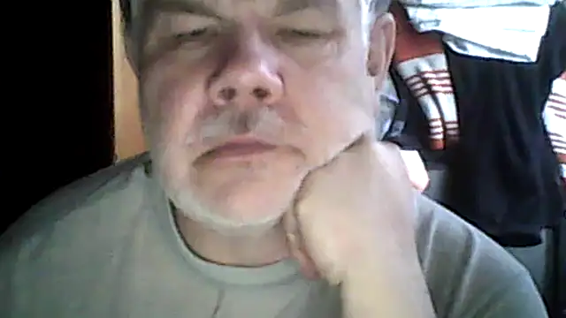 Snapshot of A1B3- chatting on 03/29/26, 04:08 A1B3- online show from 03/29/26, 04:08