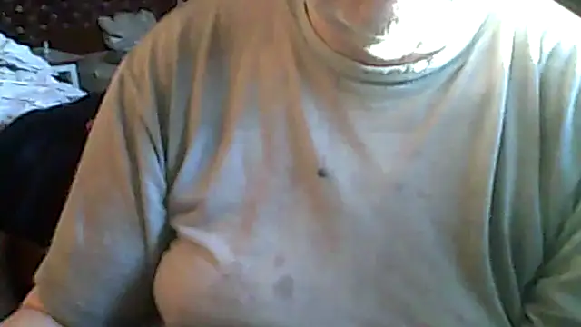 Snapshot of A1B3- chatting on 03/08/26, 03:15 A1B3- online show from 03/08/26, 03:15