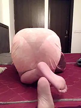 sweetpj online show from 11/17/25, 04:00