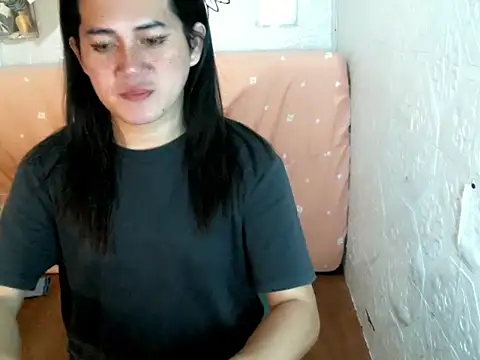 Snapshot of Ts_brigette chatting on 07/17/26, 05:04 Ts brigette online show from 07/17/26, 05:04