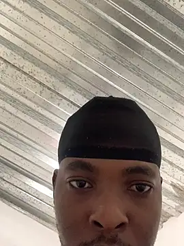 Snapshot of Torvii_bnz16 chatting on 02/21/26, 08:55 Torvii bnz16 online show from 02/21/26, 08:55