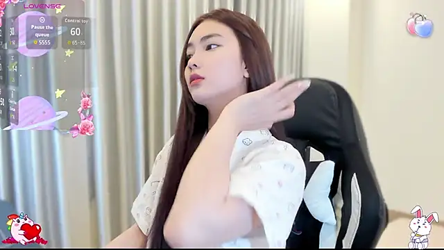 Snapshot of -Rose99- chatting on 02/19/26, 01:08 -Rose99- online show from 02/19/26, 01:08