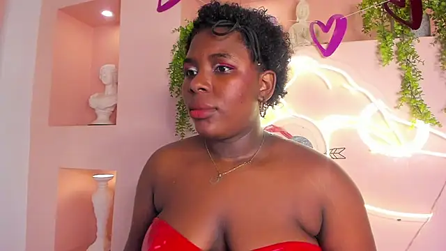 NanyMoreno online show from 02/06/26, 08:27