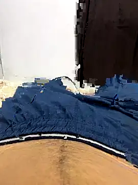 Snapshot of funny_sexxx chatting on 09/08/25, 04:06 funny sexxx online show from 09/08/25, 04:06