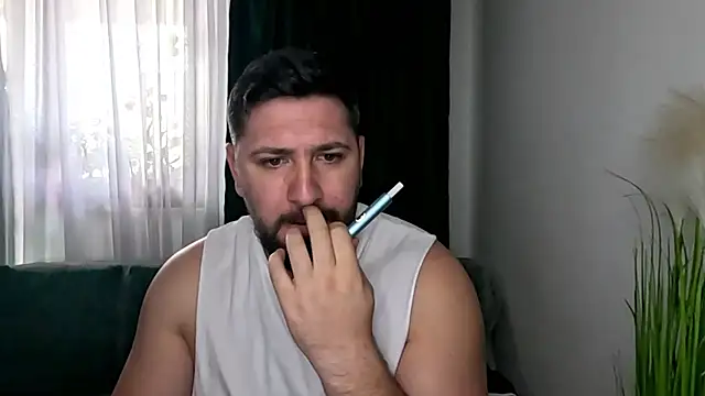 Gold Alpha Boy online show from 04/18/26, 07:44