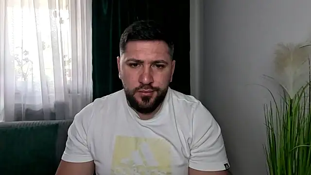 Gold Alpha Boy online show from 04/22/26, 07:59