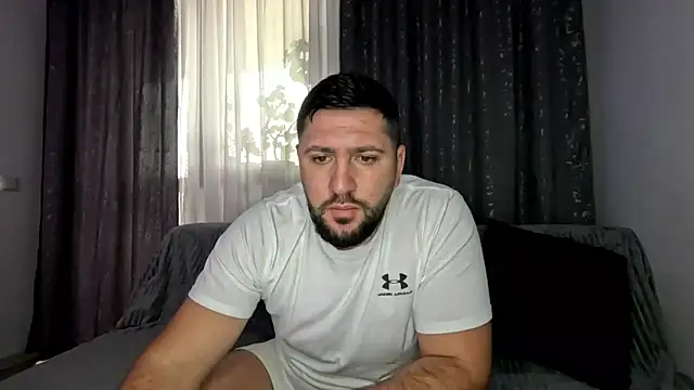 Snapshot of Gold_Alpha_Boy chatting on 11/28/25, 09:09 Gold Alpha Boy online show from 11/28/25, 09:09