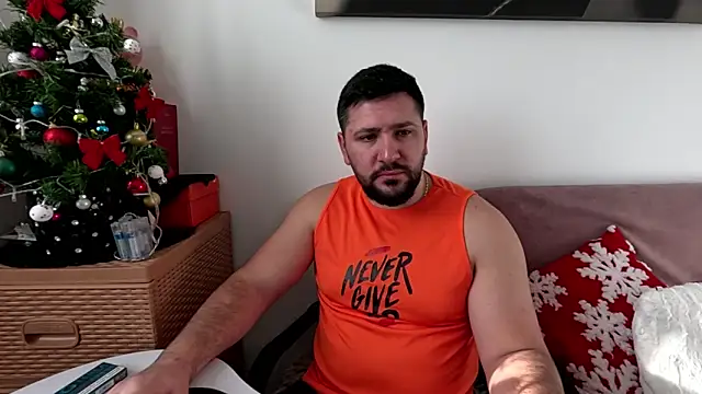 Gold Alpha Boy online show from 12/19/25, 10:28