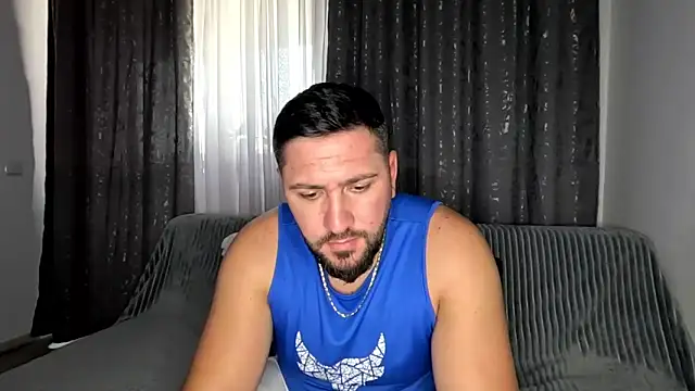 Snapshot of Gold_Alpha_Boy chatting on 10/16/25, 02:36 Gold Alpha Boy online show from 10/16/25, 02:36