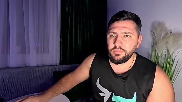 Gold Alpha Boy online show from 01/16/26, 08:24