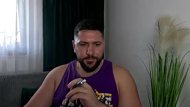 Gold Alpha Boy online show from 03/10/26, 01:48